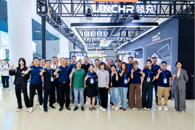 1747718977-2453ecc939a114a