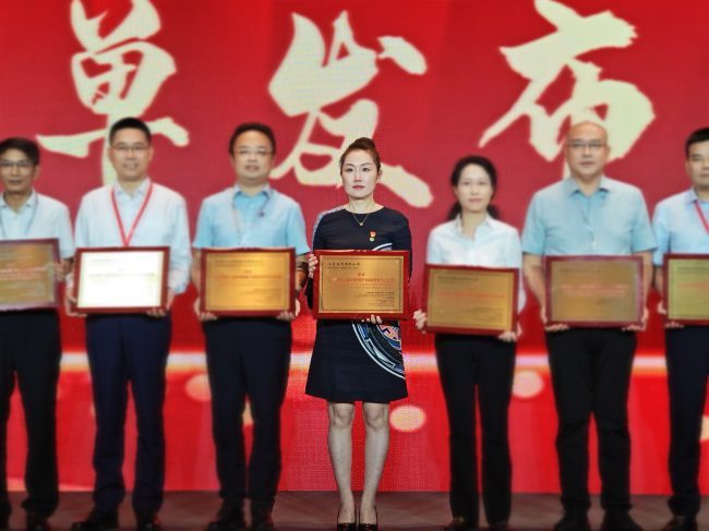 1756471370-a4cb1c1861cac3d 1756471370-a4cb1c1861cac3d