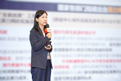 1761103989-71a5c6a22562958